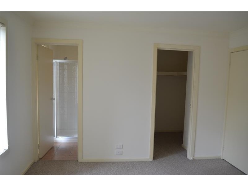 26/52 Shinners Avenue, Berwick VIC 3806