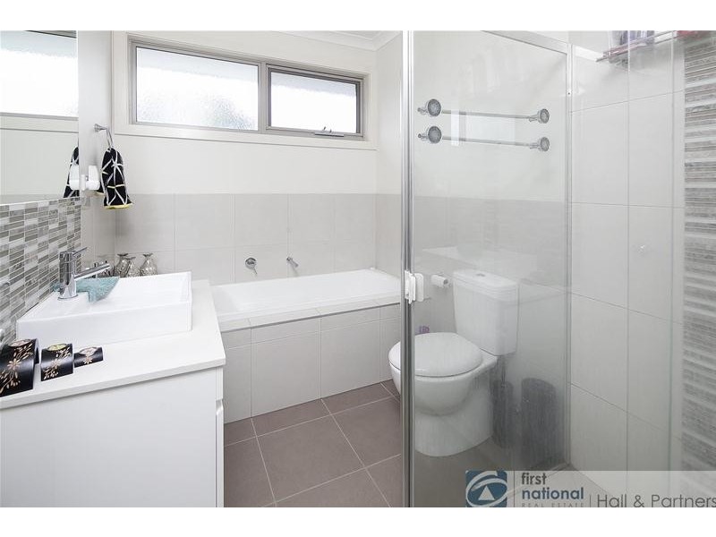 13A Ti-Tree Drive, Doveton VIC 3177