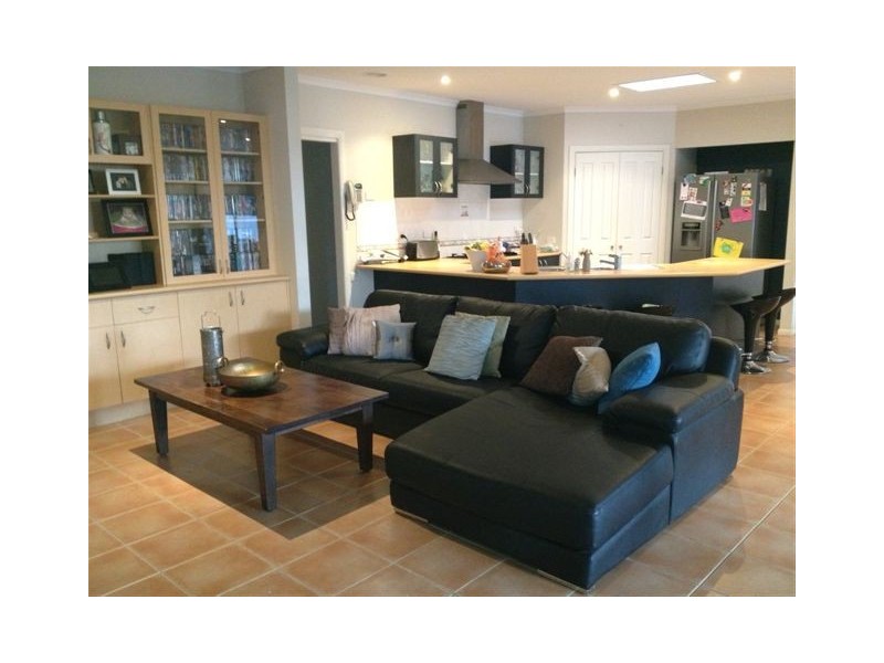 21 Fieldstone Boulevard, Beaconsfield VIC 3807