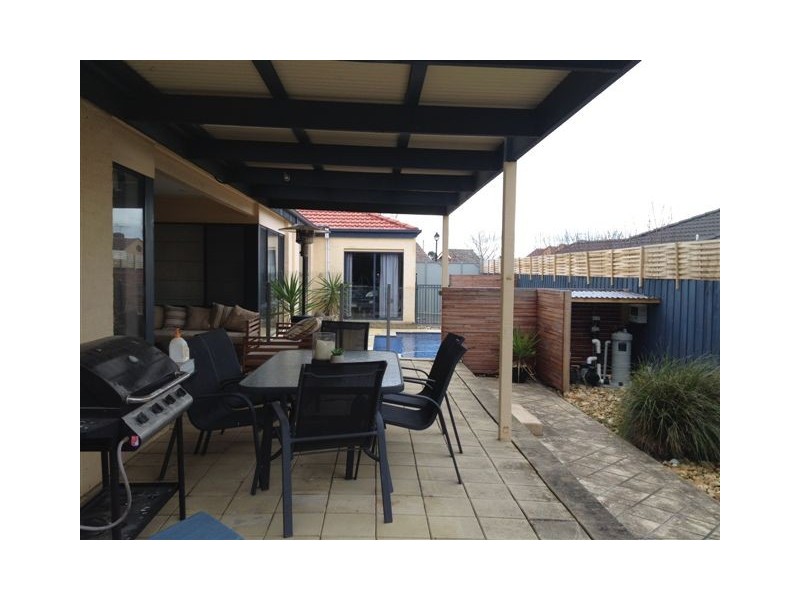 21 Fieldstone Boulevard, Beaconsfield VIC 3807