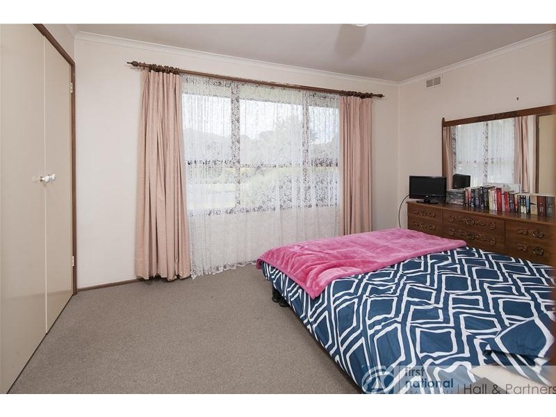 30 Crossdale Rise, Endeavour Hills VIC 3802