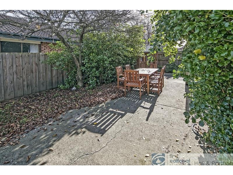 30 Crossdale Rise, Endeavour Hills VIC 3802