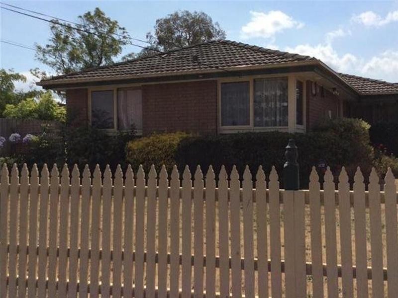 4 Darwin Street, Dandenong North VIC 3175