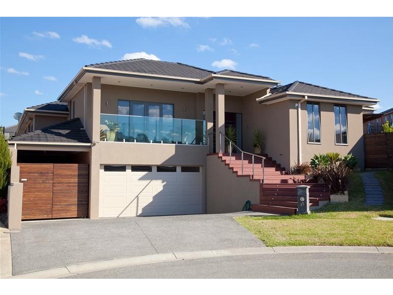 15 Orbison Court, Endeavour Hills VIC 3802