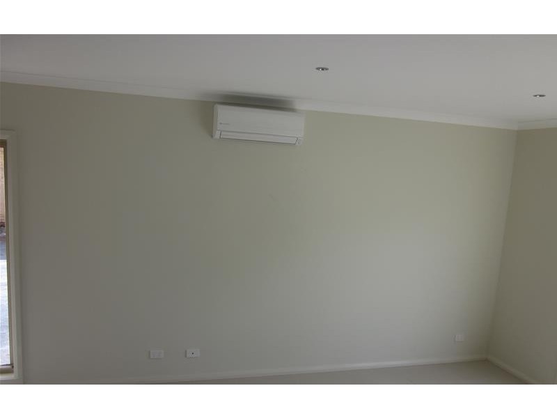 2/8 Bevis Street, Mulgrave VIC 3170