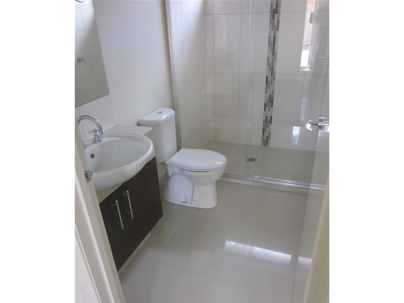 2/8 Bevis Street, Mulgrave VIC 3170