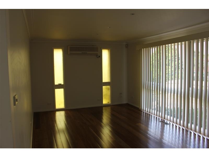 11 Lyndale Court, Dandenong North VIC 3175