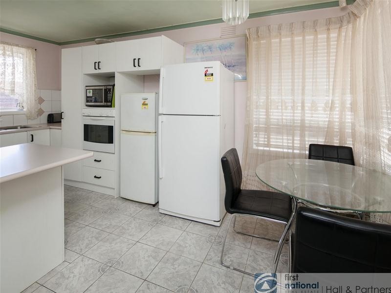 8 Morwell Avenue, Dandenong VIC 3175