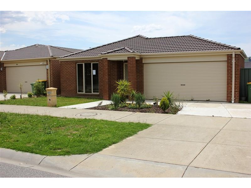51 Syme Road, Pakenham VIC 3810