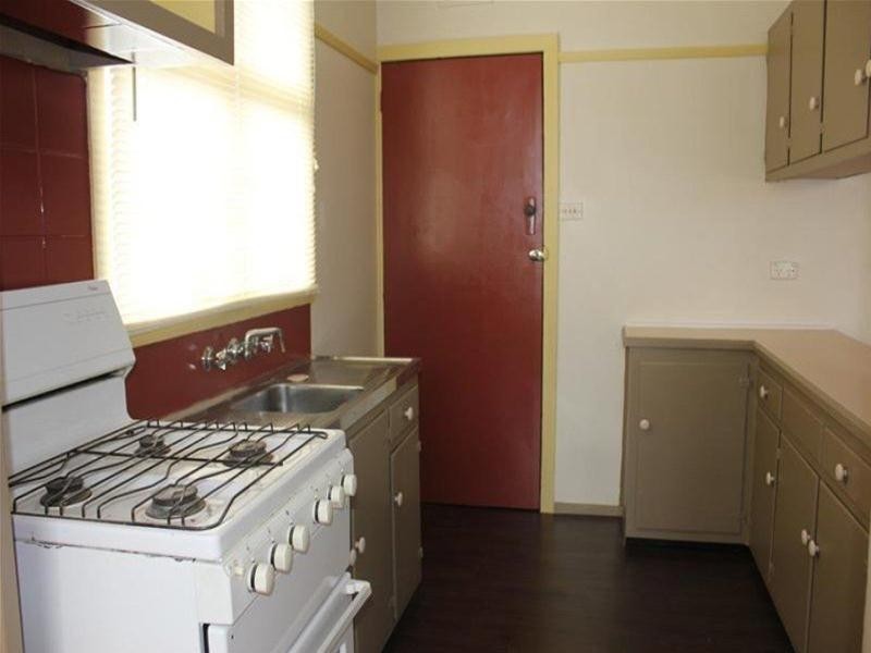 1/36 Bruce Street, Dandenong VIC 3175