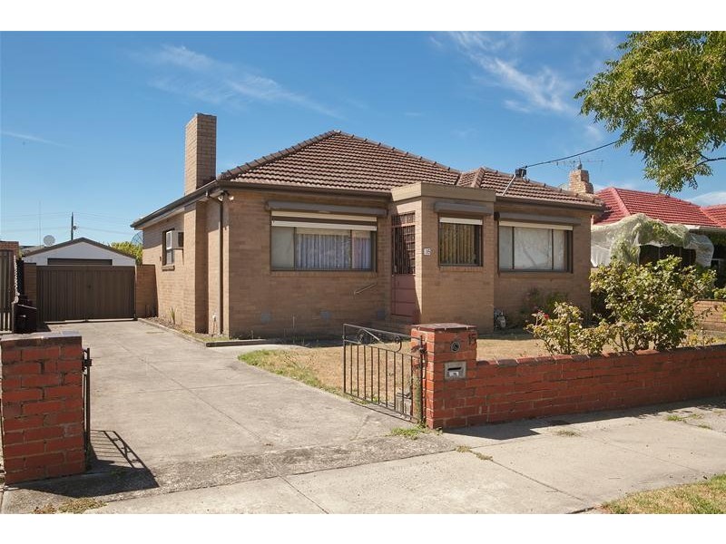 15 Third Street, Clayton South VIC 3169