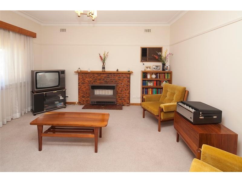 15 Third Street, Clayton South VIC 3169