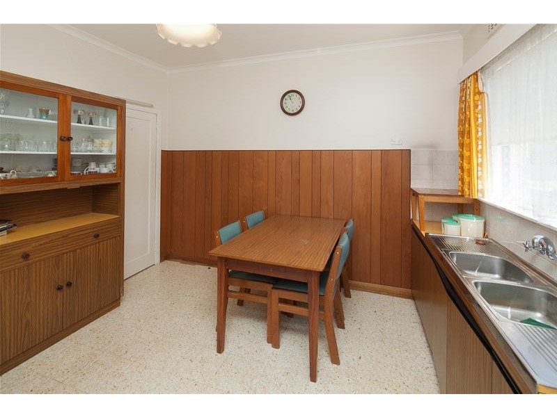 15 Third Street, Clayton South VIC 3169