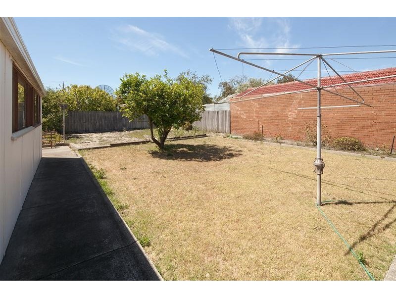 15 Third Street, Clayton South VIC 3169