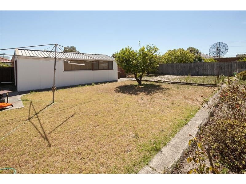 15 Third Street, Clayton South VIC 3169
