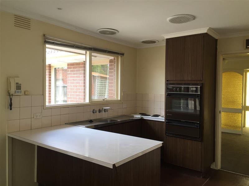 9 Breamlea Court, Dandenong North VIC 3175