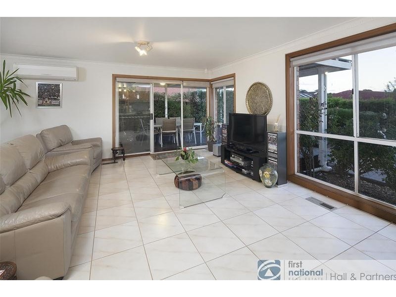 16 Freeman Court, Endeavour Hills VIC 3802