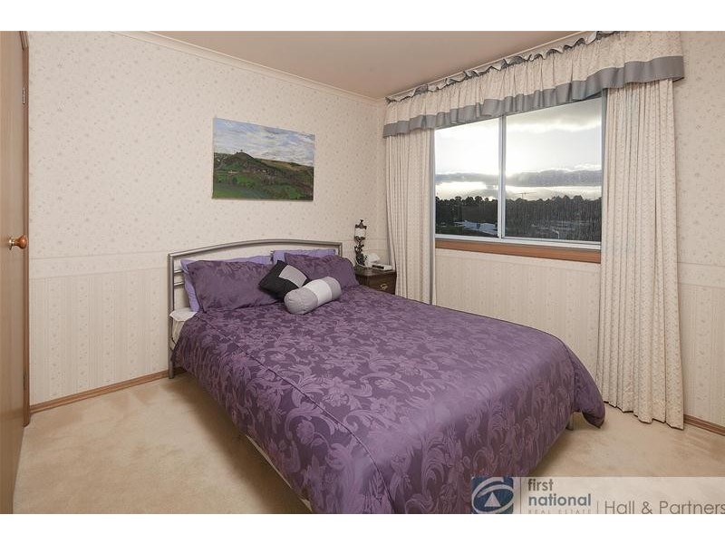 16 Freeman Court, Endeavour Hills VIC 3802