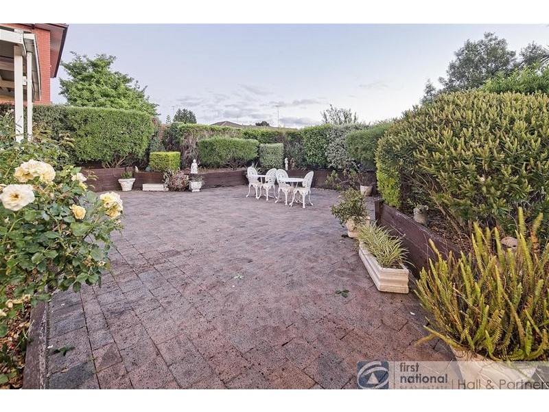 16 Freeman Court, Endeavour Hills VIC 3802