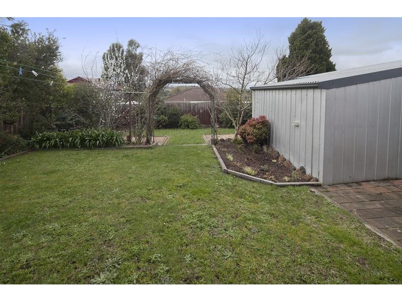25 Frawley Road, Hallam VIC 3803