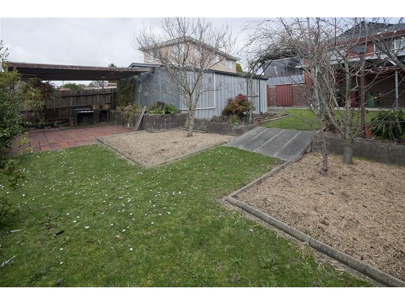 25 Frawley Road, Hallam VIC 3803