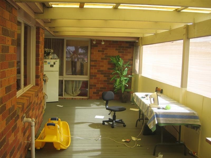 27 George Chudleigh Drive, Hallam VIC 3803