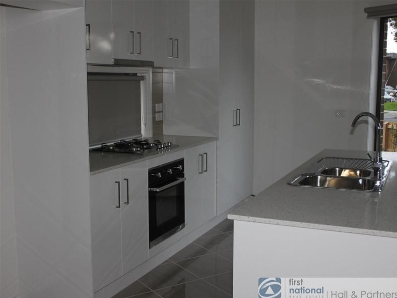 1A Carson Street, Dandenong VIC 3175