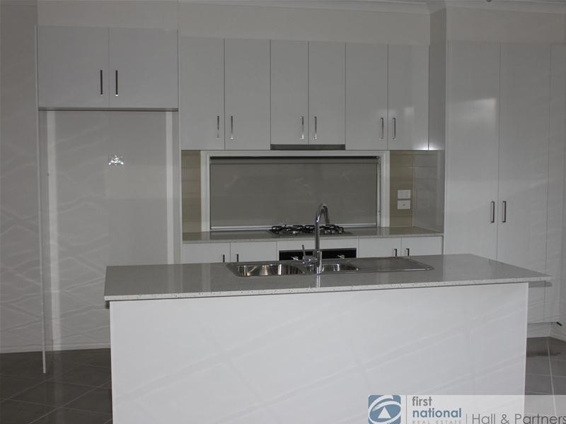 1A Carson Street, Dandenong VIC 3175