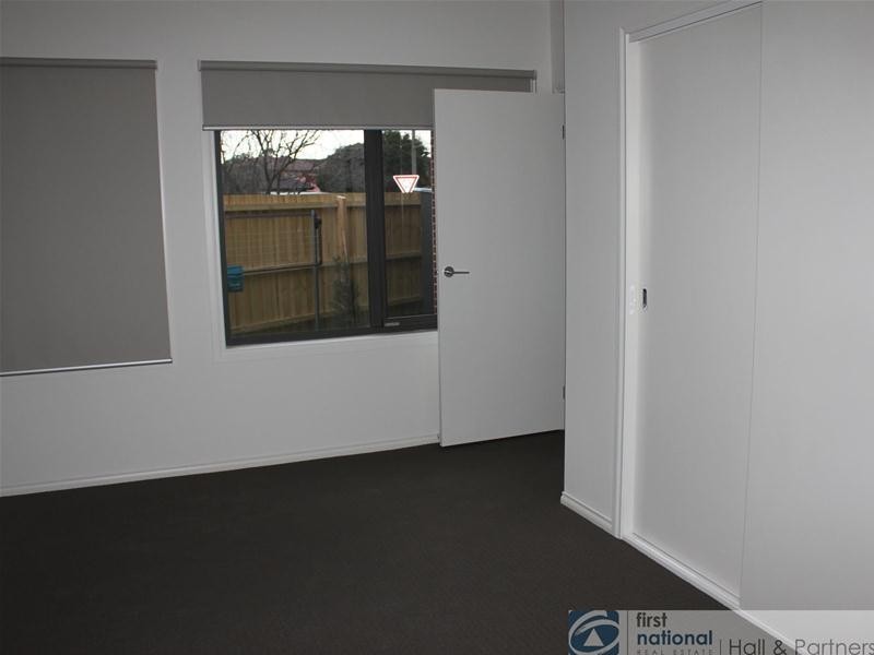 1A Carson Street, Dandenong VIC 3175
