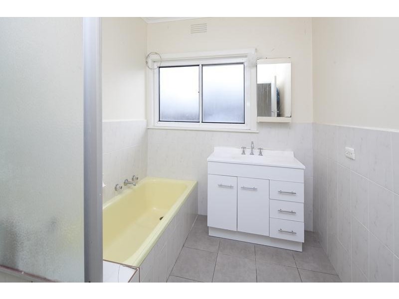 43 Liege Avenue, Noble Park VIC 3174