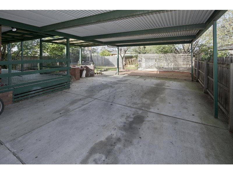 299 Gladstone  Road, Dandenong North VIC 3175
