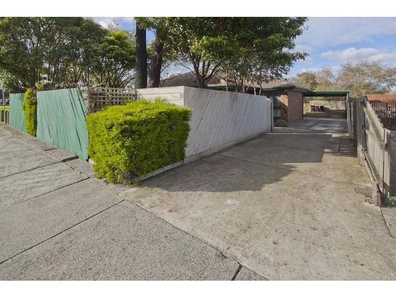299 Gladstone  Road, Dandenong North VIC 3175