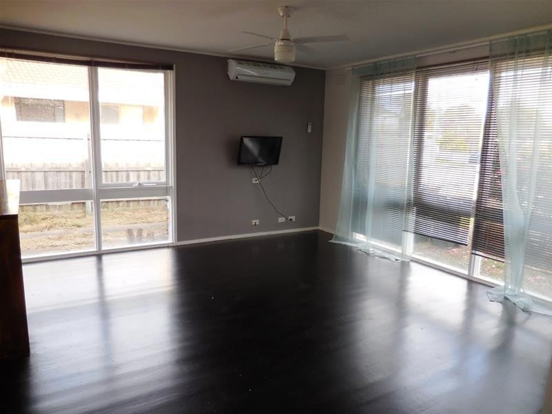 19 Mangana Drive, Mulgrave VIC 3170