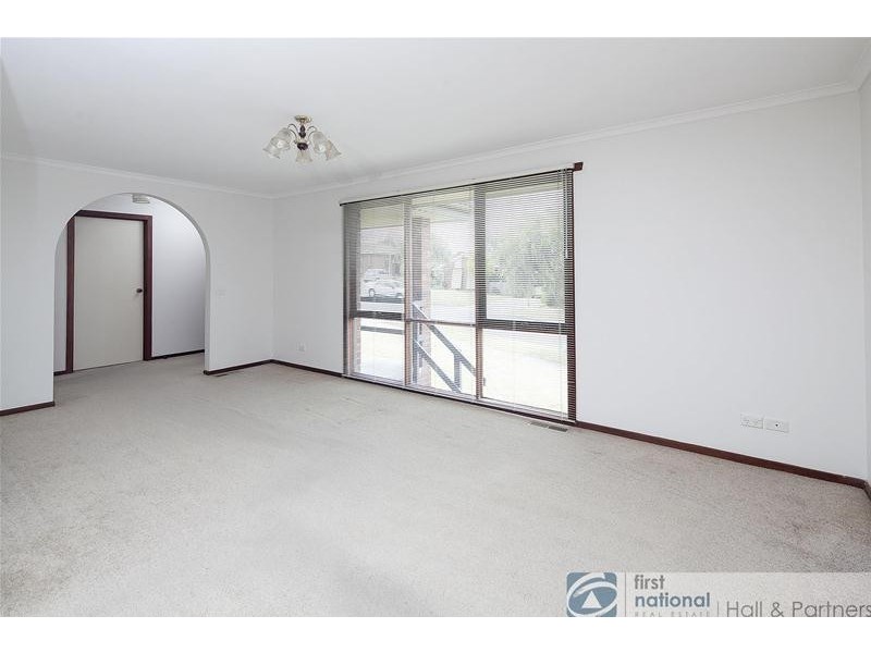 10 Shafer Court, Endeavour Hills VIC 3802