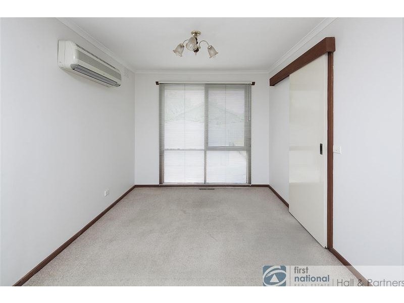 10 Shafer Court, Endeavour Hills VIC 3802