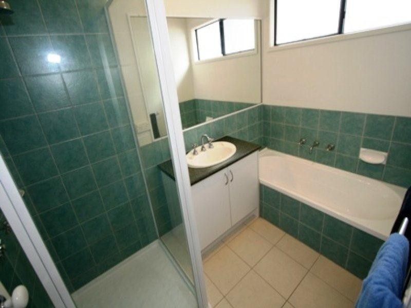 32 Ti Tree Drive, Cowes VIC 3922