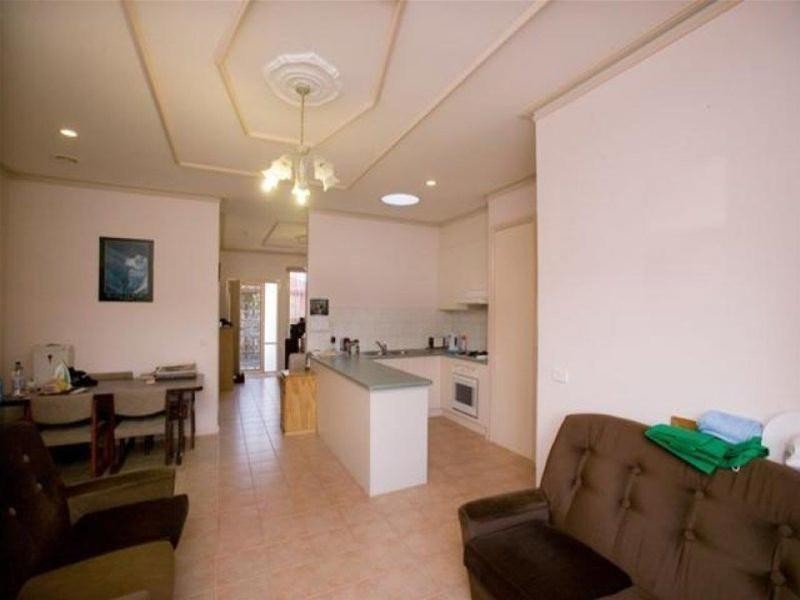 4/70 Dunblane Road, Noble Park VIC 3174