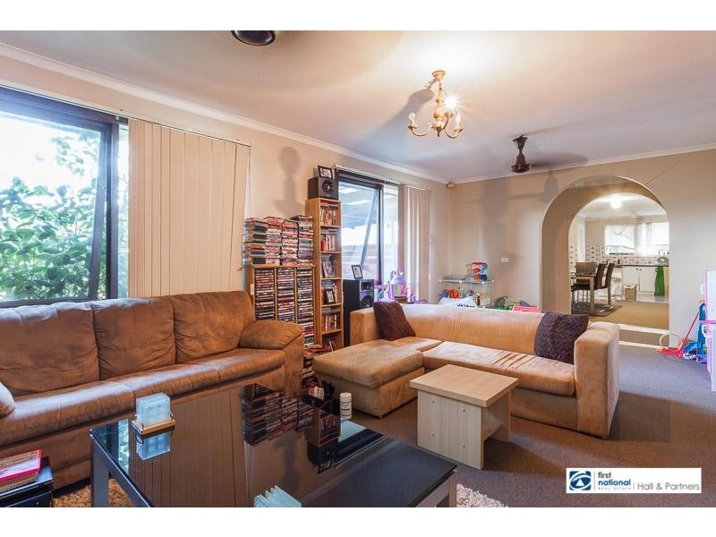 8 Rainsford Drive, Noble Park North VIC 3174