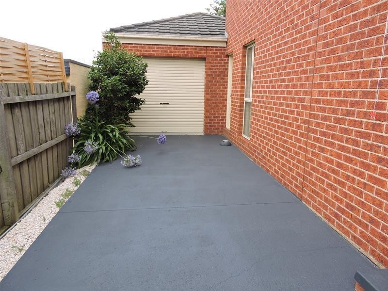 6 Normanton Place, Berwick VIC 3806