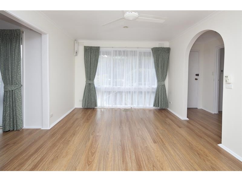 17 Gunns Road, Hallam VIC 3803