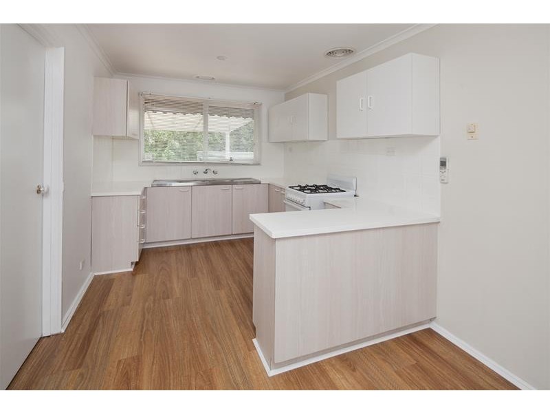 17 Gunns Road, Hallam VIC 3803