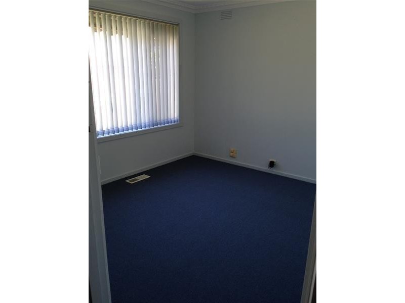 2 Newman Avenue, Noble Park VIC 3174