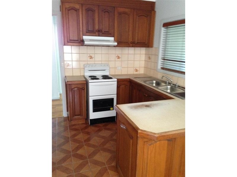 2 Newman Avenue, Noble Park VIC 3174