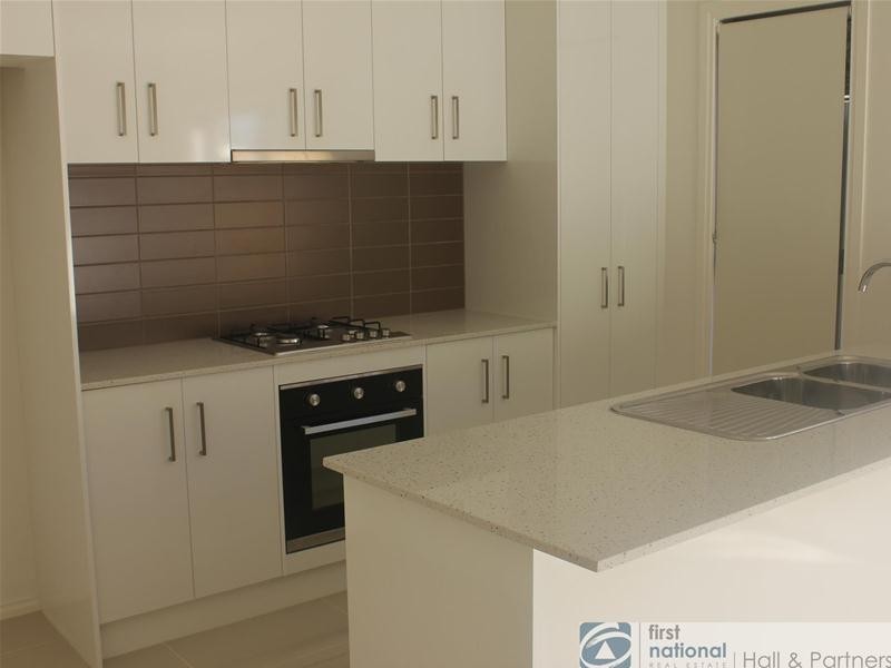 6/33 New Street, Dandenong VIC 3175