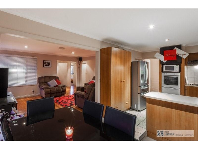 38 Kernot Crescent, Noble Park North VIC 3174