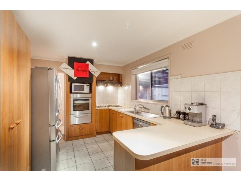 38 Kernot Crescent, Noble Park North VIC 3174