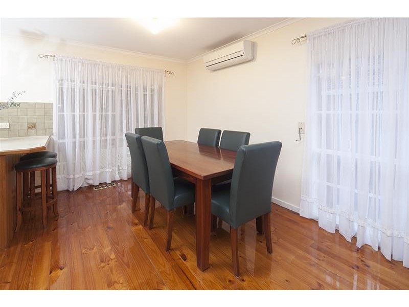 14 Hanna Drive, Endeavour Hills VIC 3802