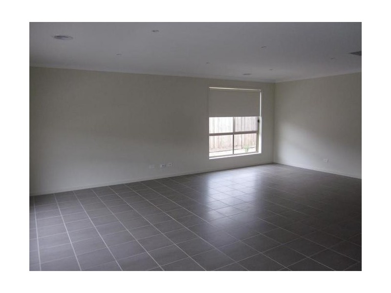 6 Wotan Way, Sandhurst VIC 3977