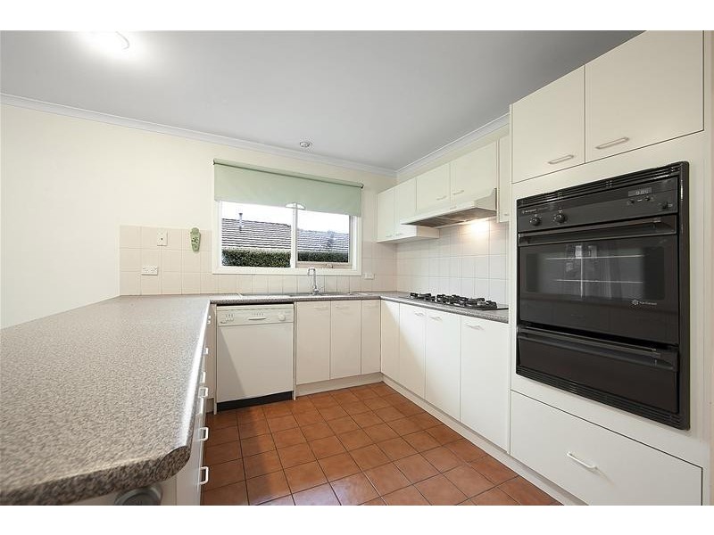 58 St Boswells Avenue, Berwick VIC 3806