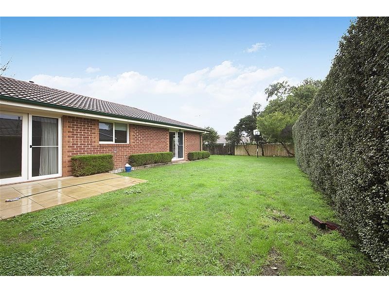 58 St Boswells Avenue, Berwick VIC 3806